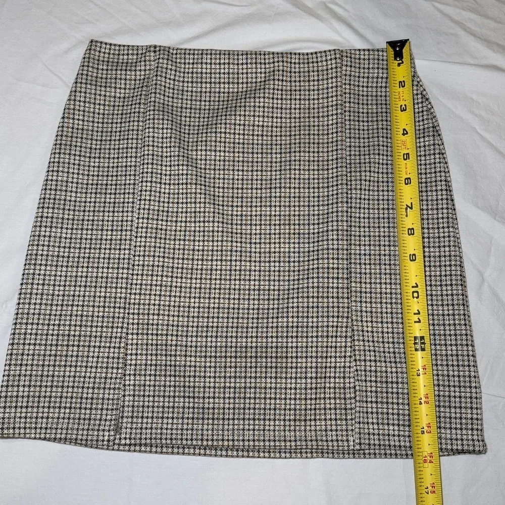 Full Tilt Women’s Stretch Mini Skirt Size Small NWOT
